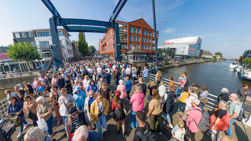 Jaarmarkt 2026: drakenbootrace, verplaatste kleedjesmarkt en een kroegentocht. Dit wordt een editie om niet te missen.
